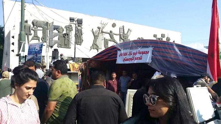 يوميات ساحة التحرير..افتتاح خيمة طلبة كلية الفنون الجميلة